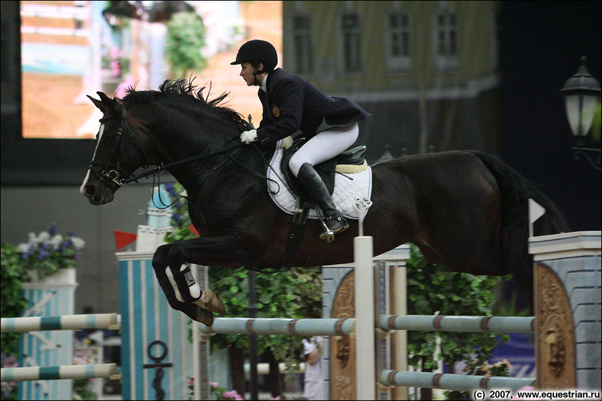 .    (  www.equestrian.ru)